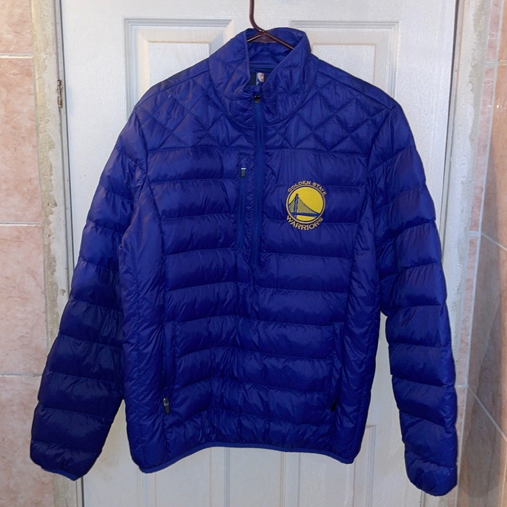 Blue NBA Golden State Warriors Puffer pull over jacket Medium in men’s.